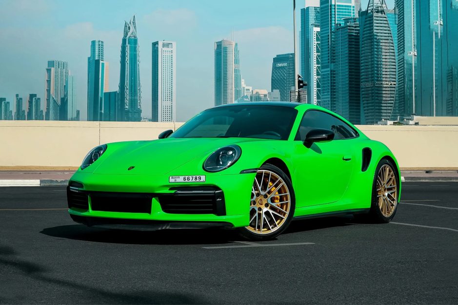Green Porsche 911